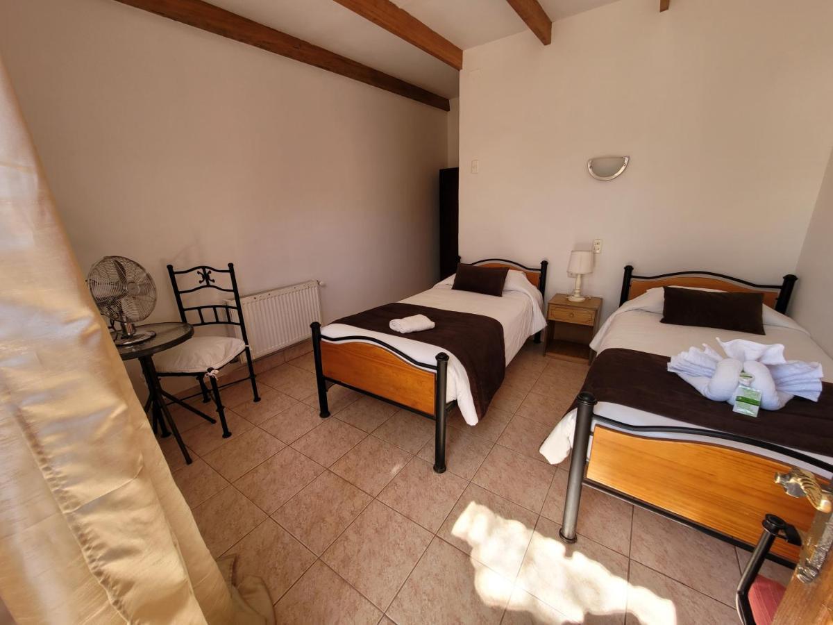 Hostal Katarpe San Pedro De Atacama Zewnętrze zdjęcie
