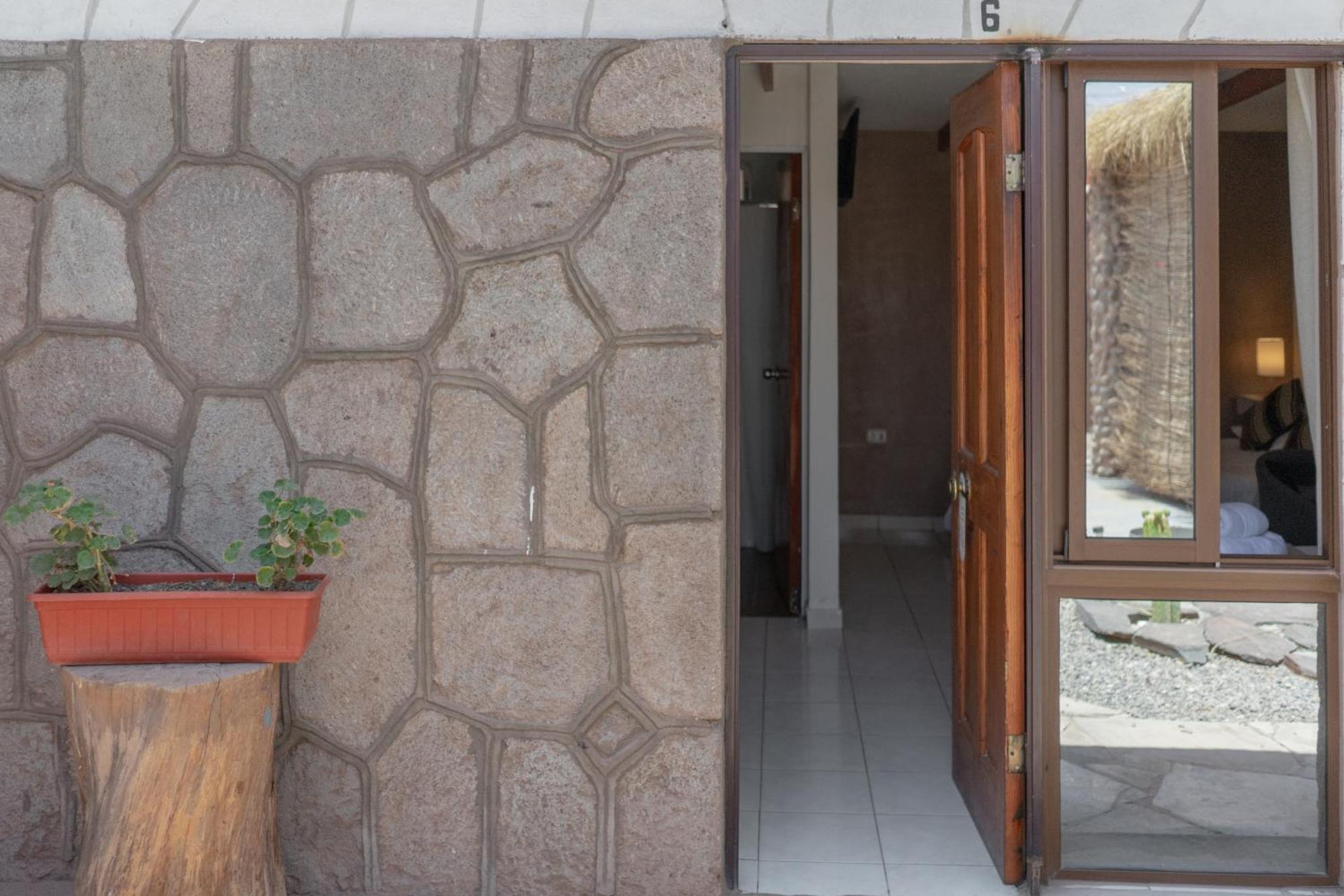 Hostal Katarpe San Pedro De Atacama Zewnętrze zdjęcie